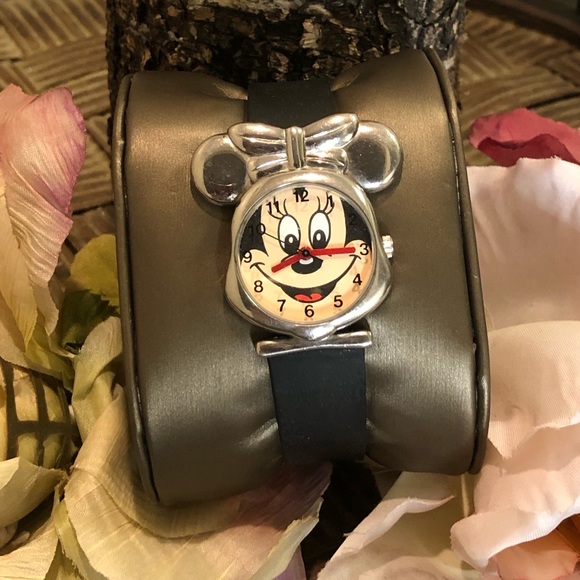 Disney Accessories - Minnie Mouse Exclusive Disney Silver-plated Watch